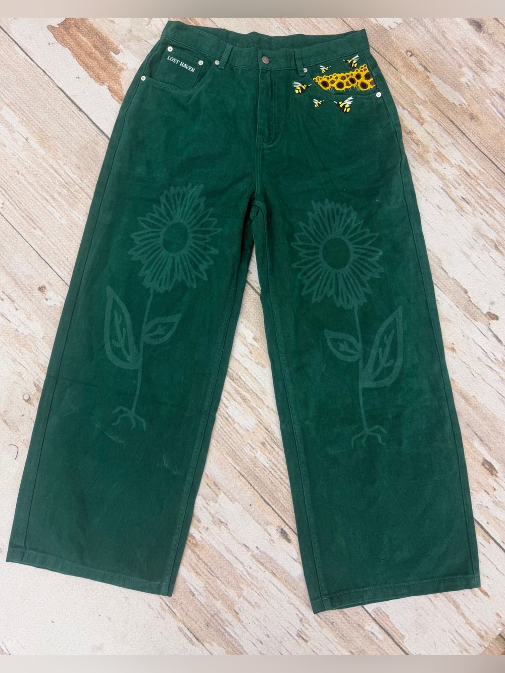 Lost Haven Lost Bees Green Jeans Embroidered Sunflower Bee Baggy Wide Leg L